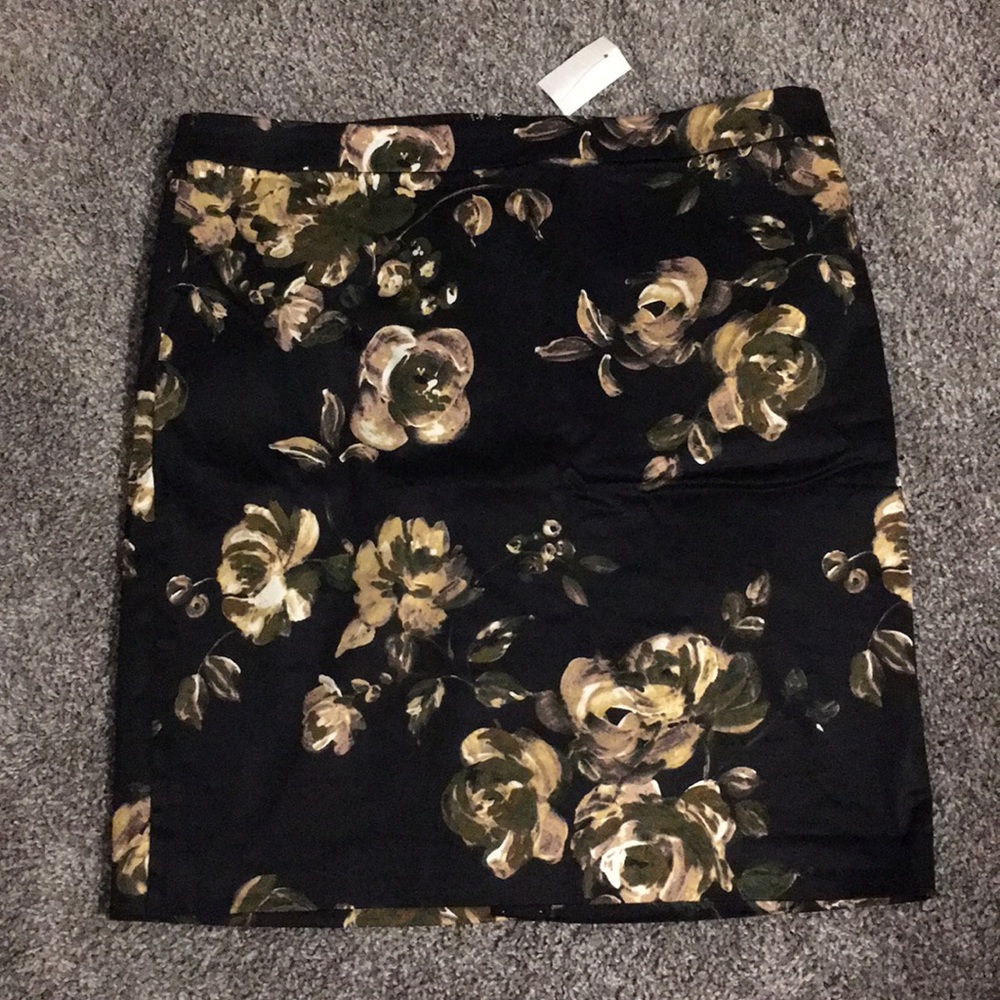 Pencil skirt